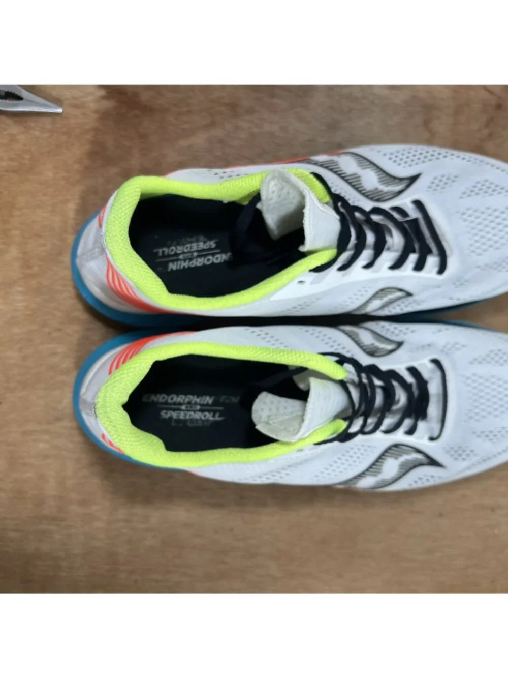 Saucony Endorphin Pro Mens Size 11.5 White Running Shoes Sneakers S20598-10